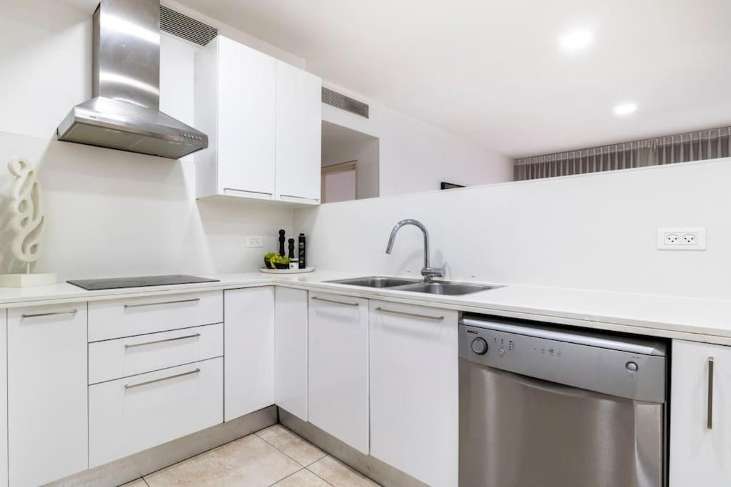 Luxury 3 Bedroom Apt, Harav Kook7 예루살렘 외부 사진