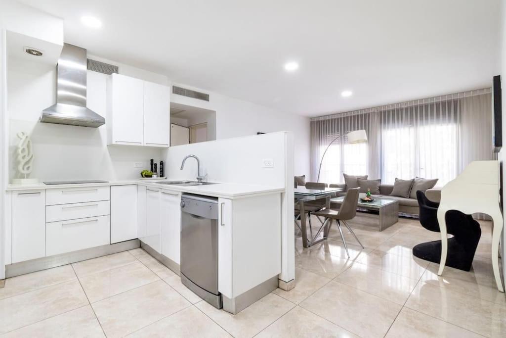 Luxury 3 Bedroom Apt, Harav Kook7 예루살렘 외부 사진