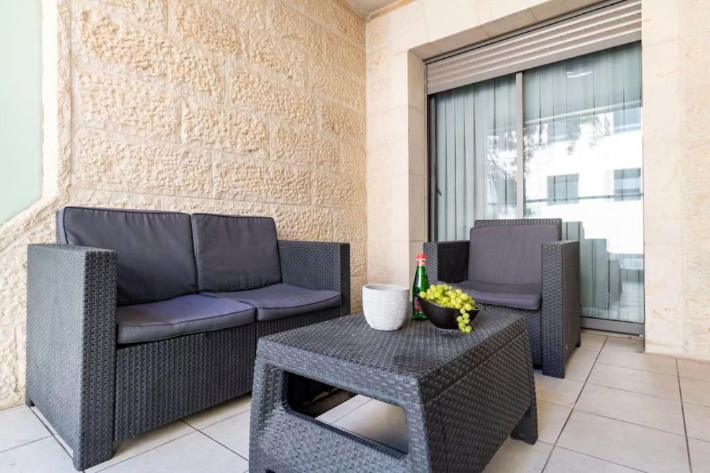 Luxury 3 Bedroom Apt, Harav Kook7 예루살렘 외부 사진