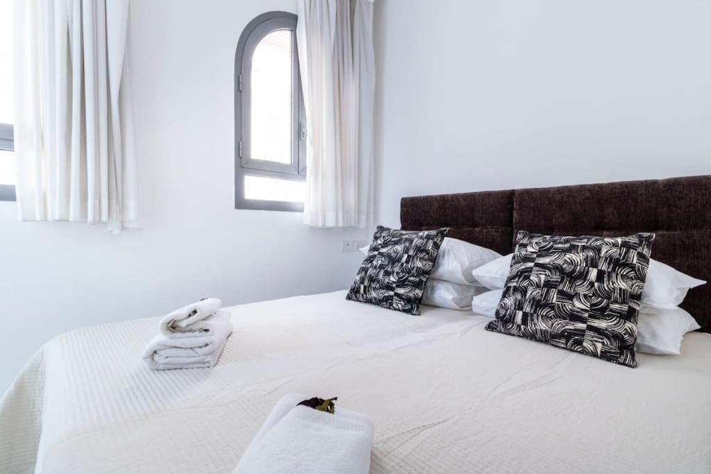 Luxury 3 Bedroom Apt, Harav Kook7 예루살렘 외부 사진