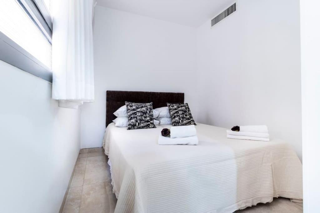 Luxury 3 Bedroom Apt, Harav Kook7 예루살렘 외부 사진